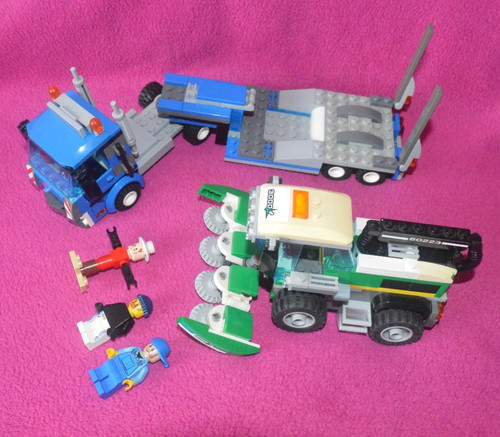 Lego harvester transport 60223 - harvester,