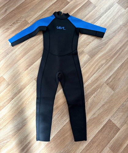 Bnwt urban beach kids - bnwt,