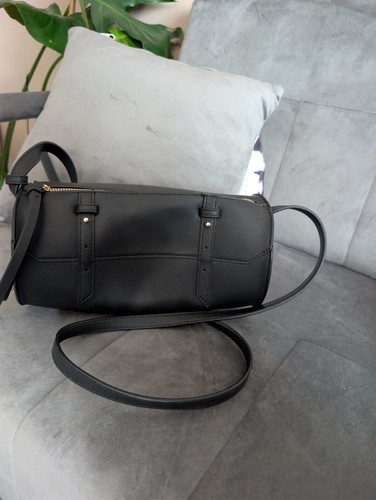 Circular black handbag s - black,