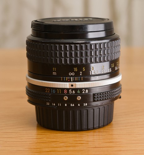 Nikon 35mm ai manual - f/2.8,