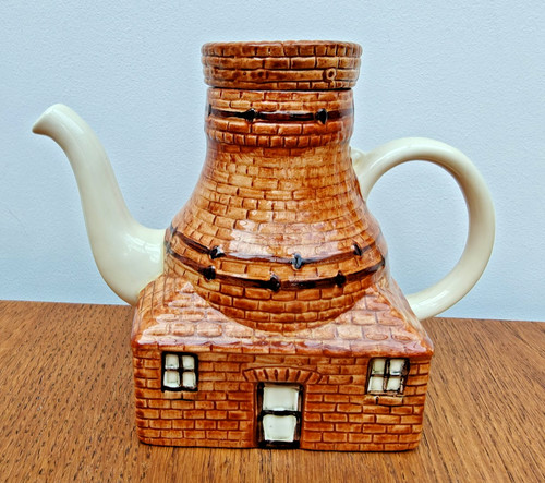 Cottage with kiln - kiln, novelty