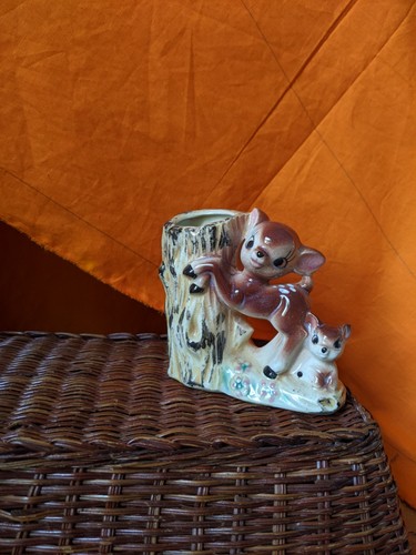 Super adorable vintage ceramic - super,
