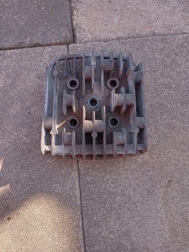 Kawasaki ke125 cylinder head - ,