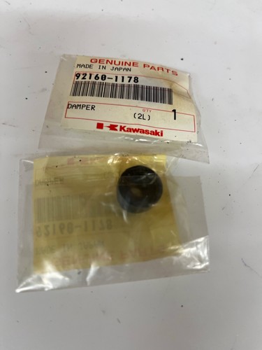 New genuine kawasaki er5 zr7 - new,