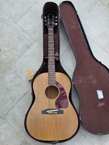 Gibson 1967 vintage - gibson,