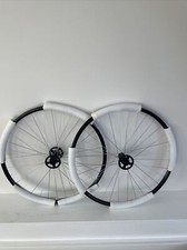 2x SHIMANO HB-TX500 Front Bike Wheels Black.