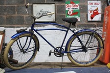 VINTAGE 1950'S BEACH CRUISER PUSH BIKE
