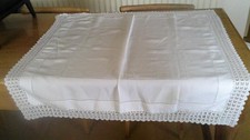 VINTAGE IRISH LINEN TABLECLOTH