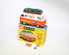 Corgi 508 Commer Holiday Camp