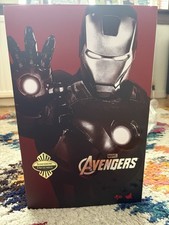 Hot Toys The Avengers Iron Man Mark VII Scale Figure Sideshow Exclusive