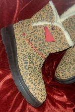 Genuine I love UGG classic