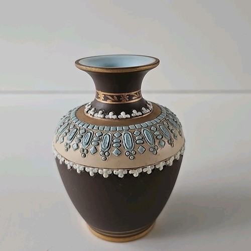 Doulton lambeth victorian vase - lambeth,