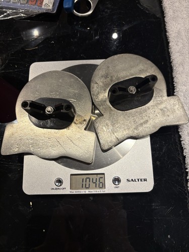 Aprox 1kg scrap pewter pump - aprox,