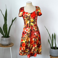 MOSS & SPY – ROSE PRINT FIT