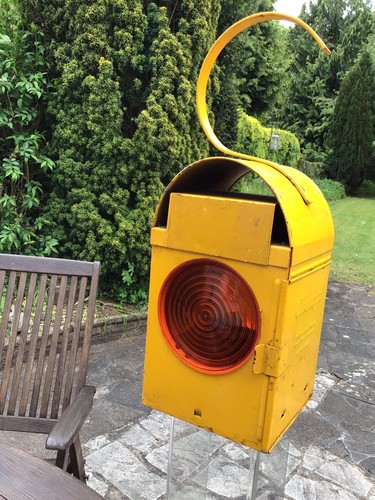 Vintage chalwyn yellow road - yellow,