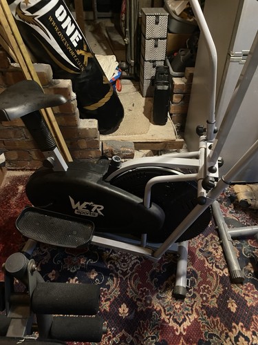 Fitness exercise indoor - uk,