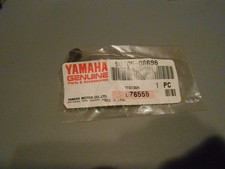 NOS Yamaha Screw YZ600 FZS1000