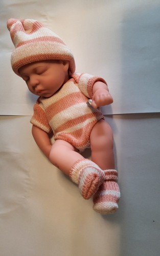 Tiny 7in sleeping - tiny,
