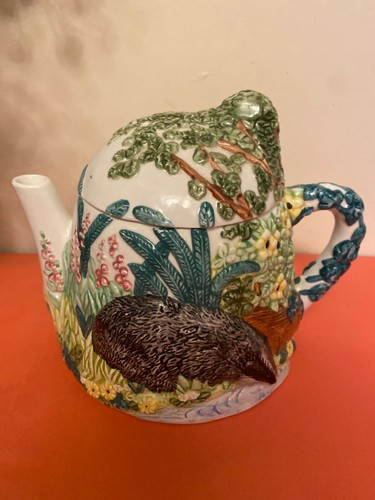 Annie rowe the village - annie, tea