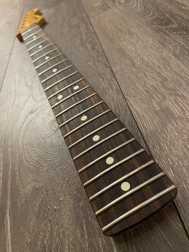 Fender player floyd - player, rose