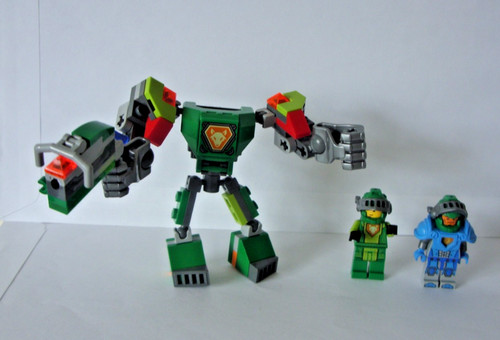Lego nexo knights minifigure - lego,