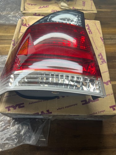 Vauxhall vectra rear light - vauxhall,
