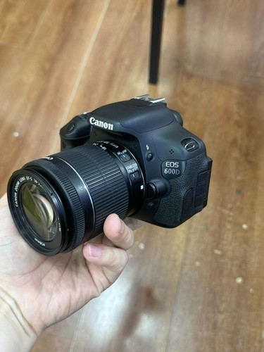 Used canon eos 600d - canon,