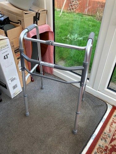 Aidapt adjustable walking - aidapt,