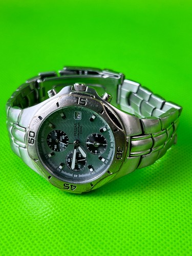 Pulsar chronograph 100m - 100m, watch