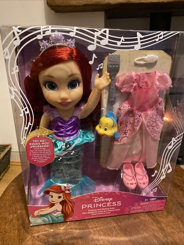 Disney princess singing - singing, &
