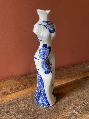 Chinese blue white - blue,