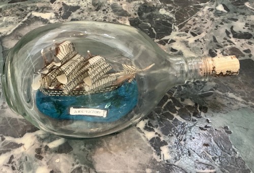 Ship dimple bottle - in,