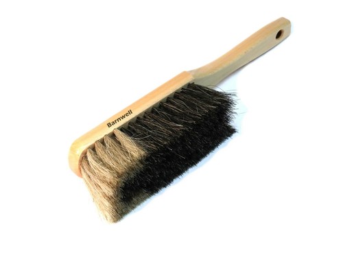 Barnwell horse hair dust pan - horse,