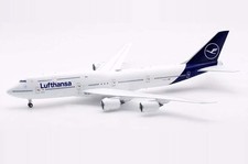 L2054 SQ Wings 747-8I 1/200