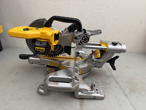 Dewalt 20v max cordless - dewalt,