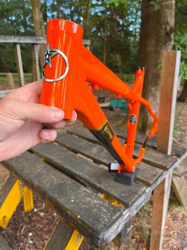 Orange bikes crush - orange,