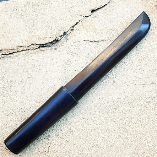 Wooden training tanto - ,