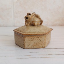 Grayshott Pottery Frog Trinket