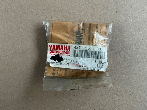Genuine yamaha 4x7 - genuine, 4x7-15511-00
