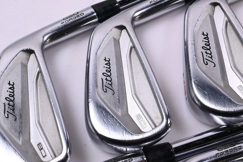 Titleist 620 irons 9i - /, /