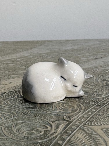Szeiler studio pottery cat - szeiler,