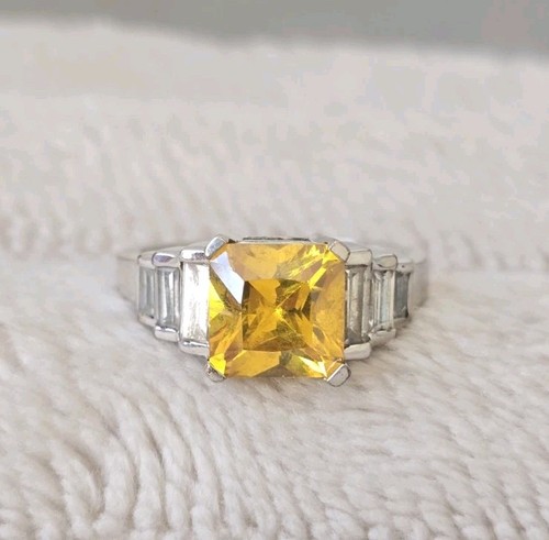 Citrine and sapphire - citrine,