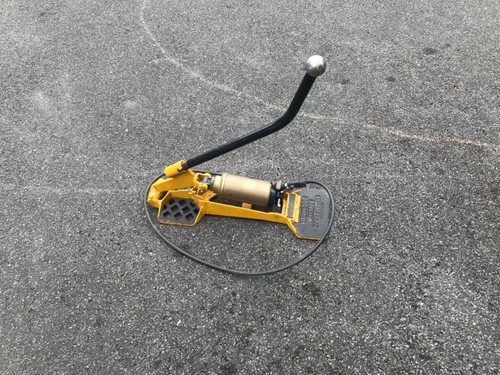 Vintage dunlop tyre compressor - vintage,