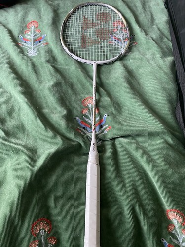 Yonex arcsaber peter gade - 10,