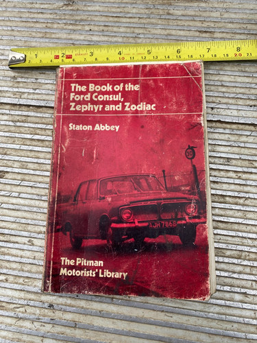 The book ford consul - the,