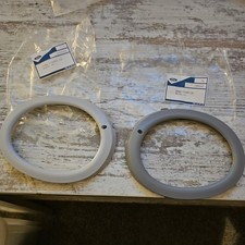 NEW Ford Mondeo Mk2 LH +RH Front Fog Light Surround Genuine 96BB17A990CB NOS