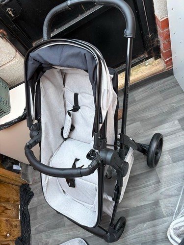 Ickle bubba pram set