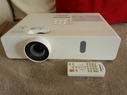 Panasonic vw340z projector - panasonic,