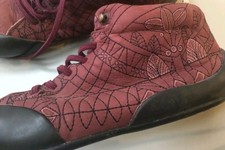 Embroidered Camper Twin Shoes