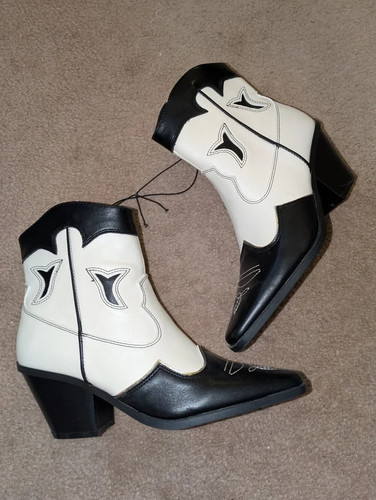Nwt cowboy booties forever - nwt,